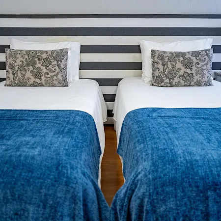 By The Sea - 3* 纳扎雷