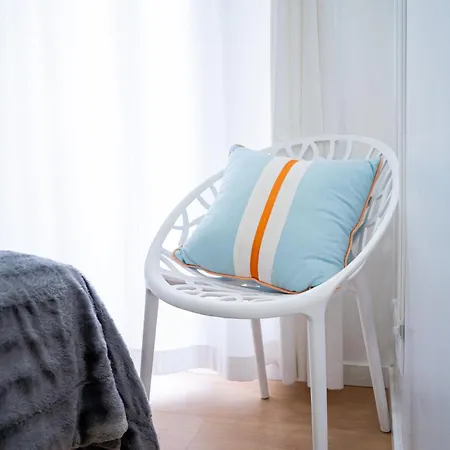 Bed & Breakfast By The Sea - Nazare