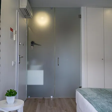 住宿加早餐酒店 By The Sea -