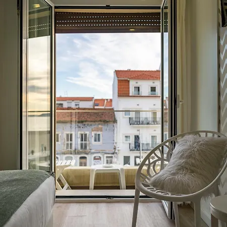 By The Sea - 3* Ναζαρέ