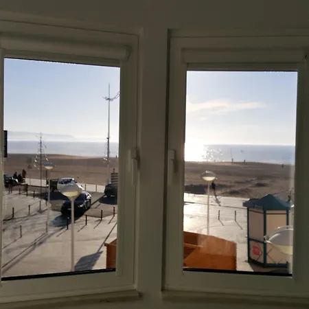 Bed and Breakfast By The Sea - 3*