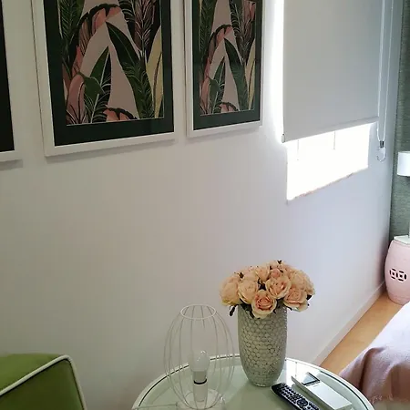 Bed and Breakfast By The Sea - 3*