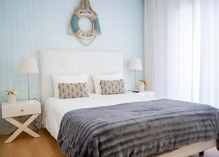 فندق مبيت وإفطار By The Sea -